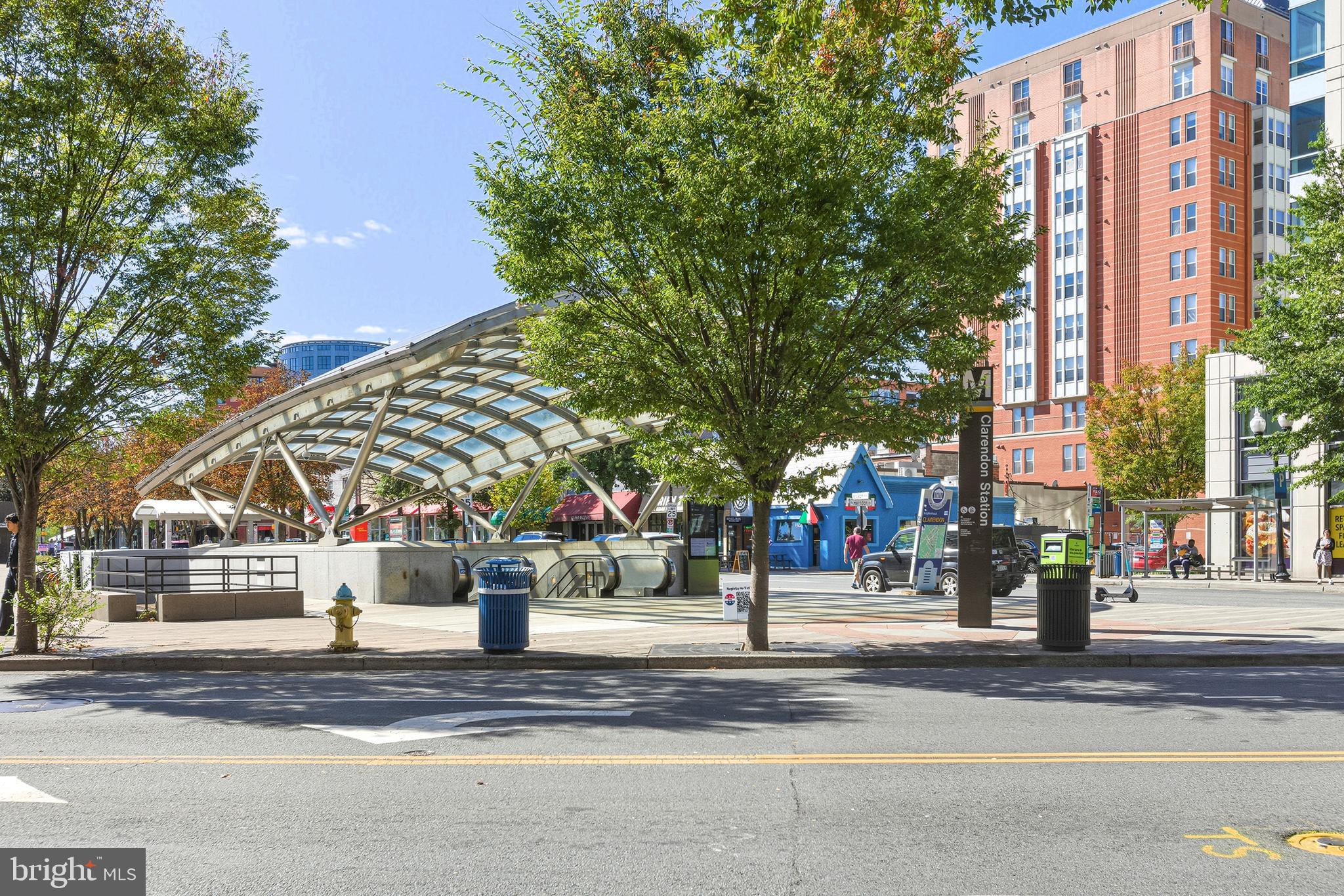 RESIDENCES AT STATION SQUARE - Residential Lease