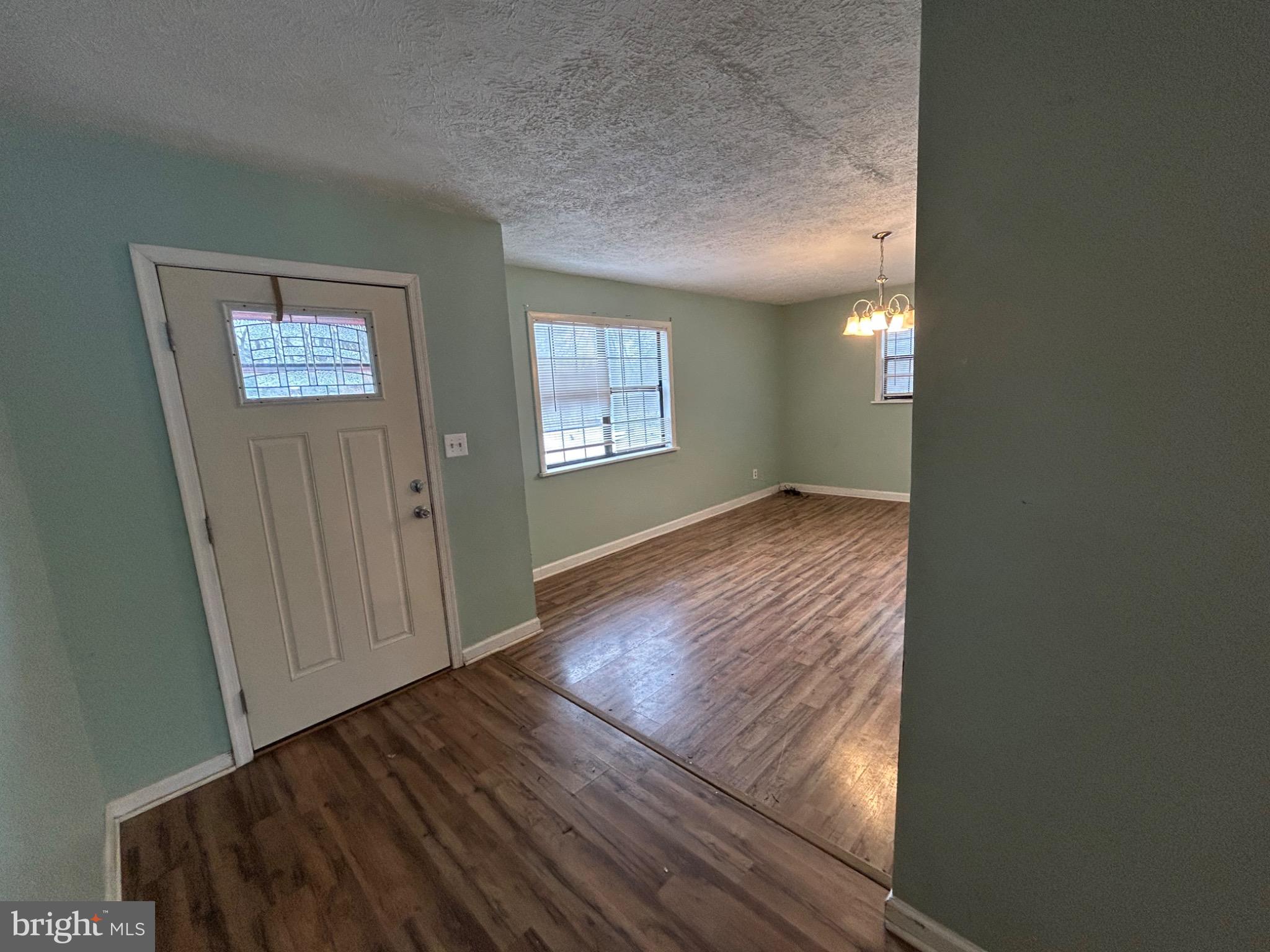 MERRY POINT ESTATES - Residential