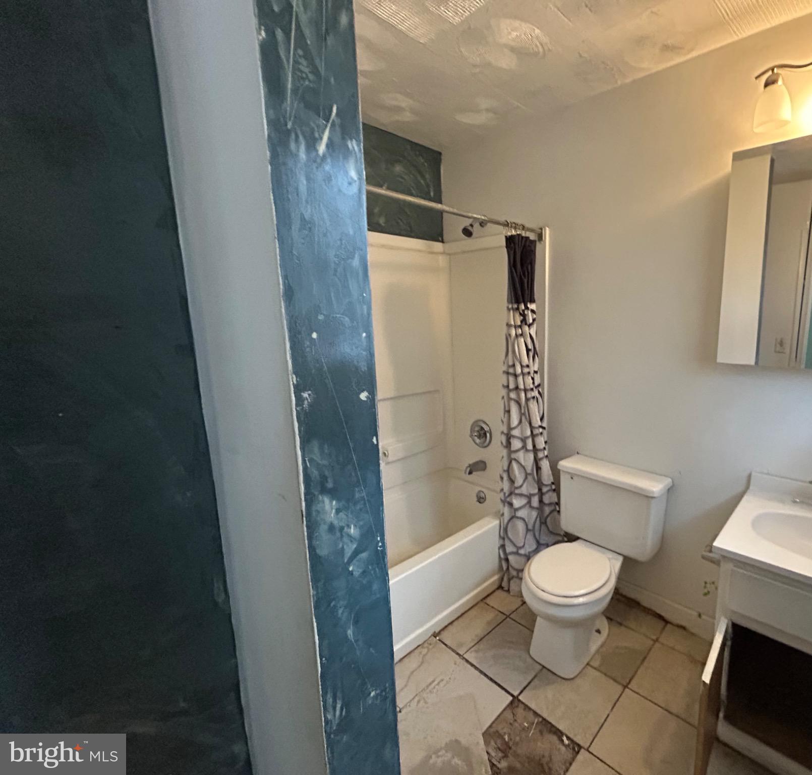 MERRY POINT ESTATES - Residential