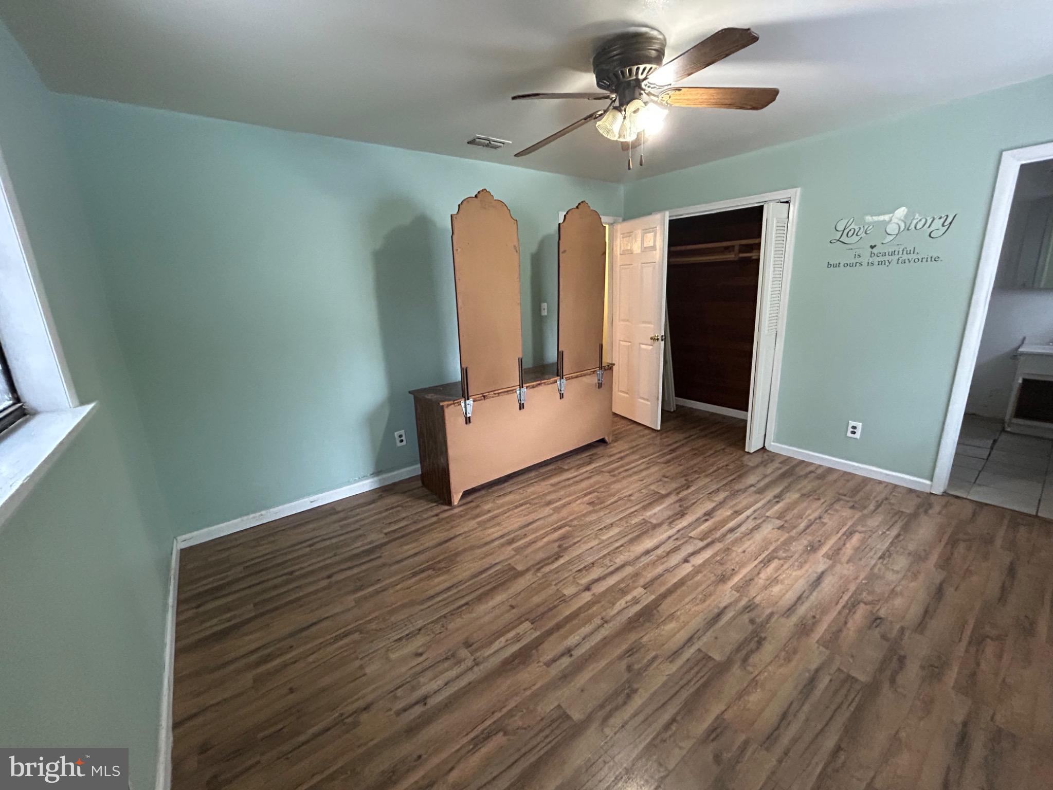 MERRY POINT ESTATES - Residential