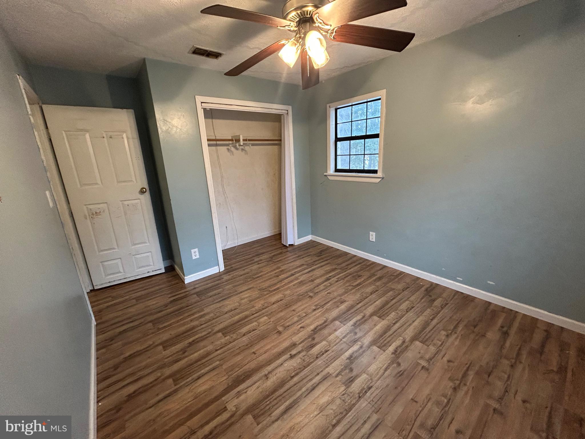 MERRY POINT ESTATES - Residential