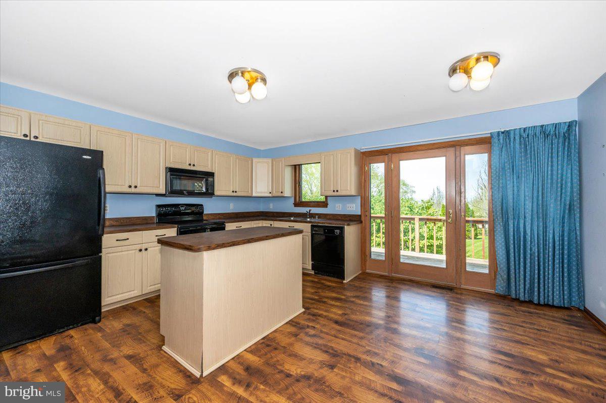 JEFFERSON VIEW - Residential