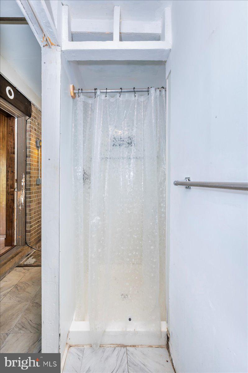 JEFFERSON VIEW - Residential