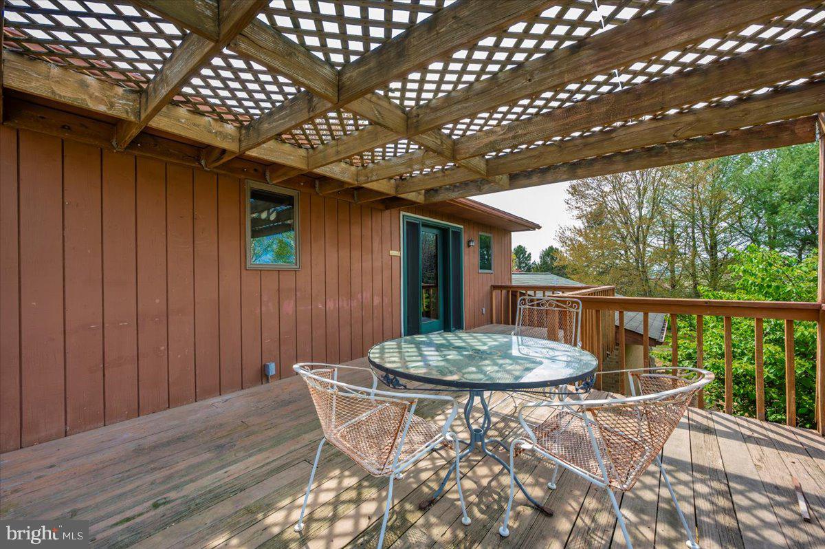 JEFFERSON VIEW - Residential