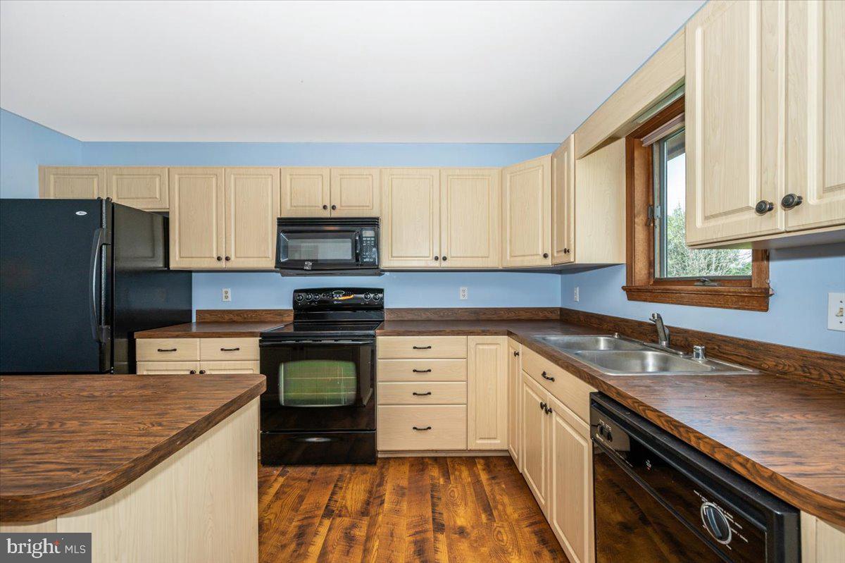 JEFFERSON VIEW - Residential