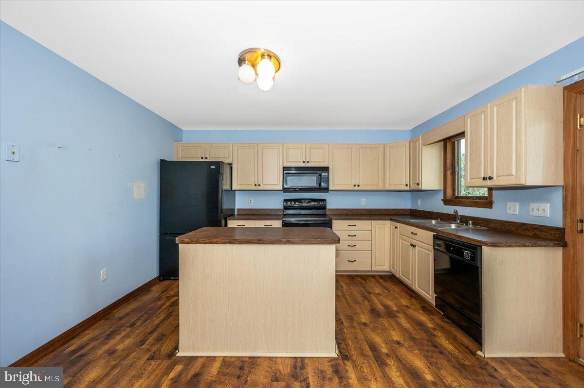 JEFFERSON VIEW - Residential