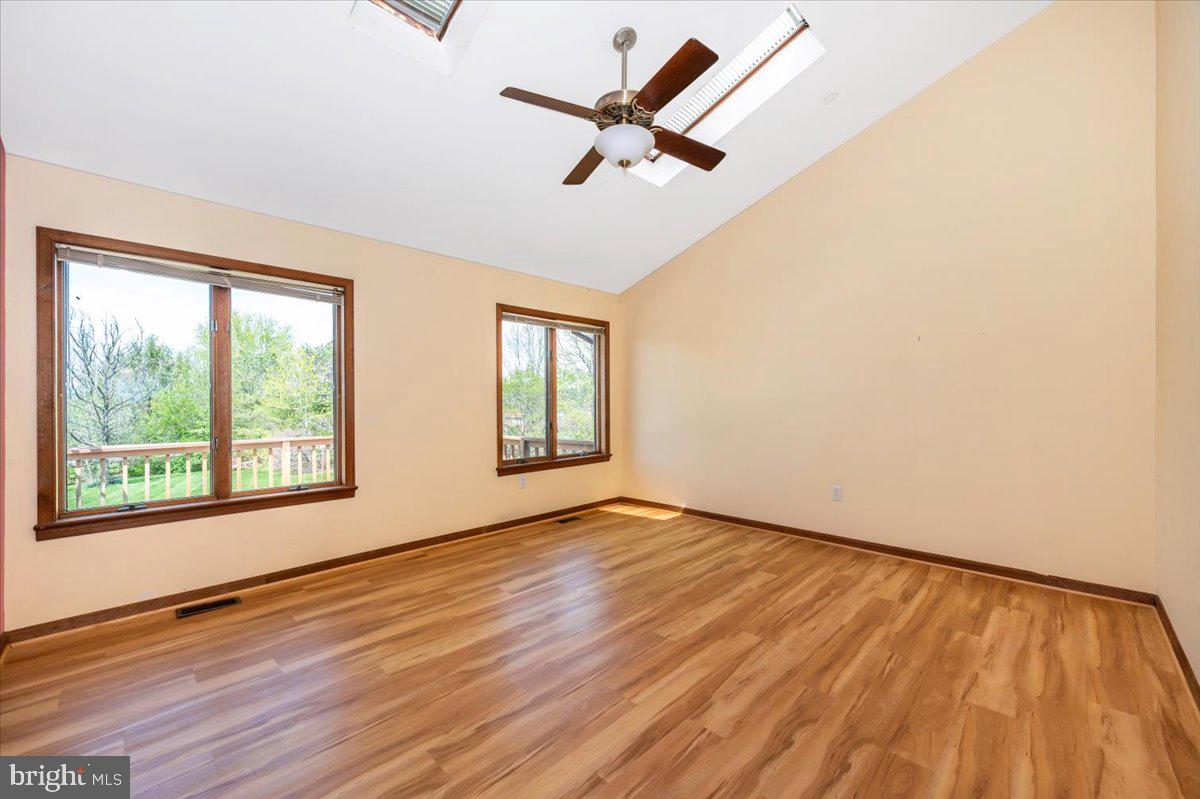 JEFFERSON VIEW - Residential