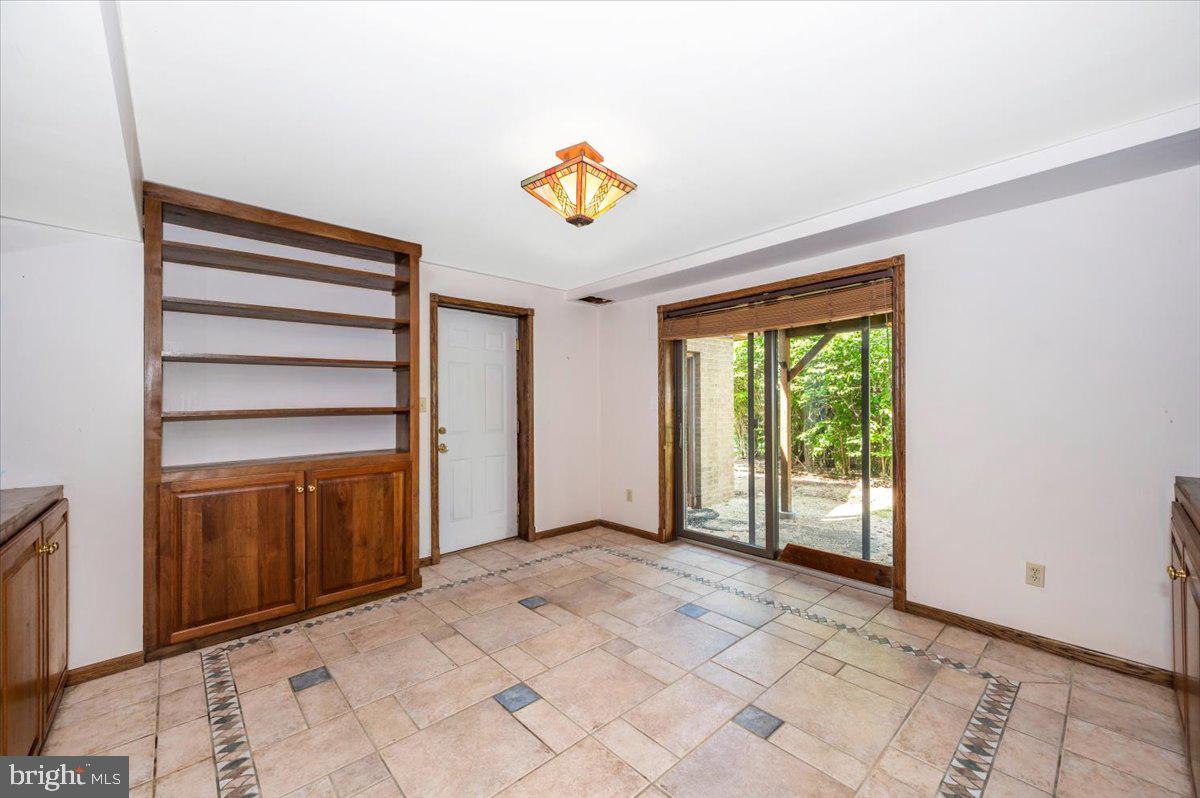 JEFFERSON VIEW - Residential