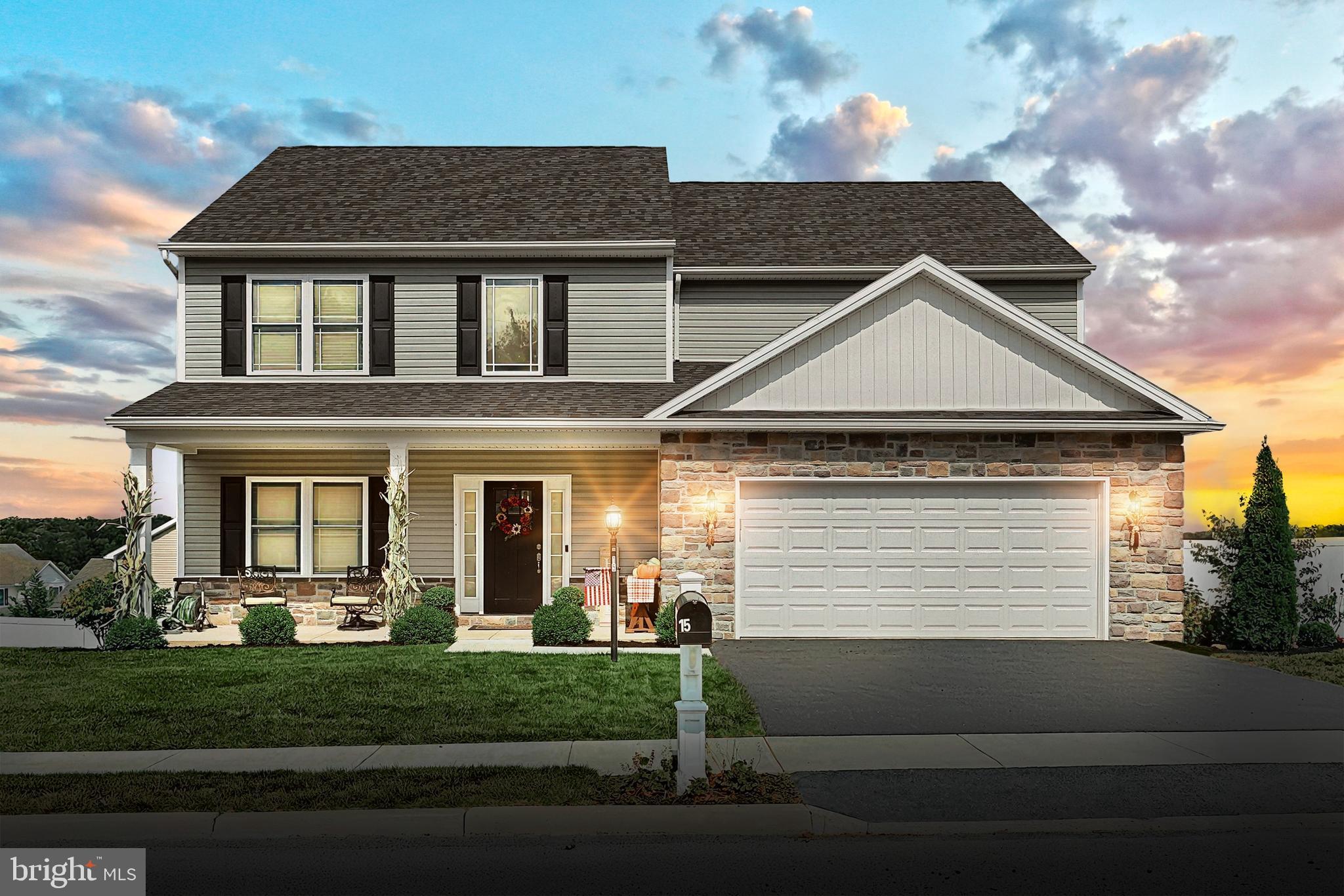 LEXINGTON ESTATES - Residential