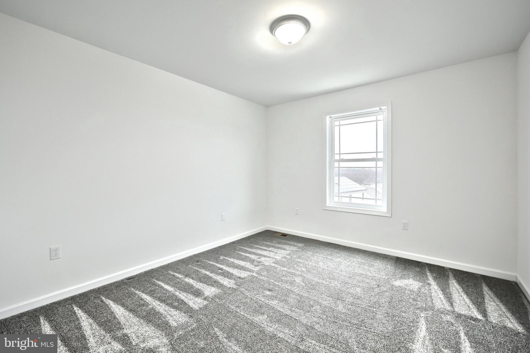 LEXINGTON ESTATES - Residential