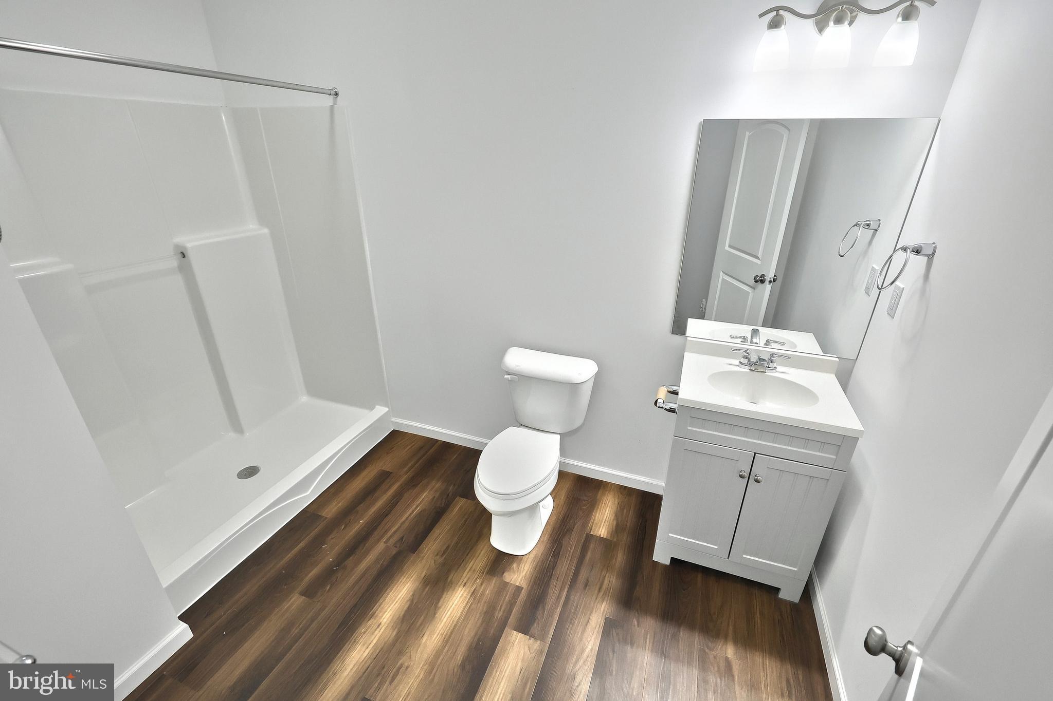 LEXINGTON ESTATES - Residential