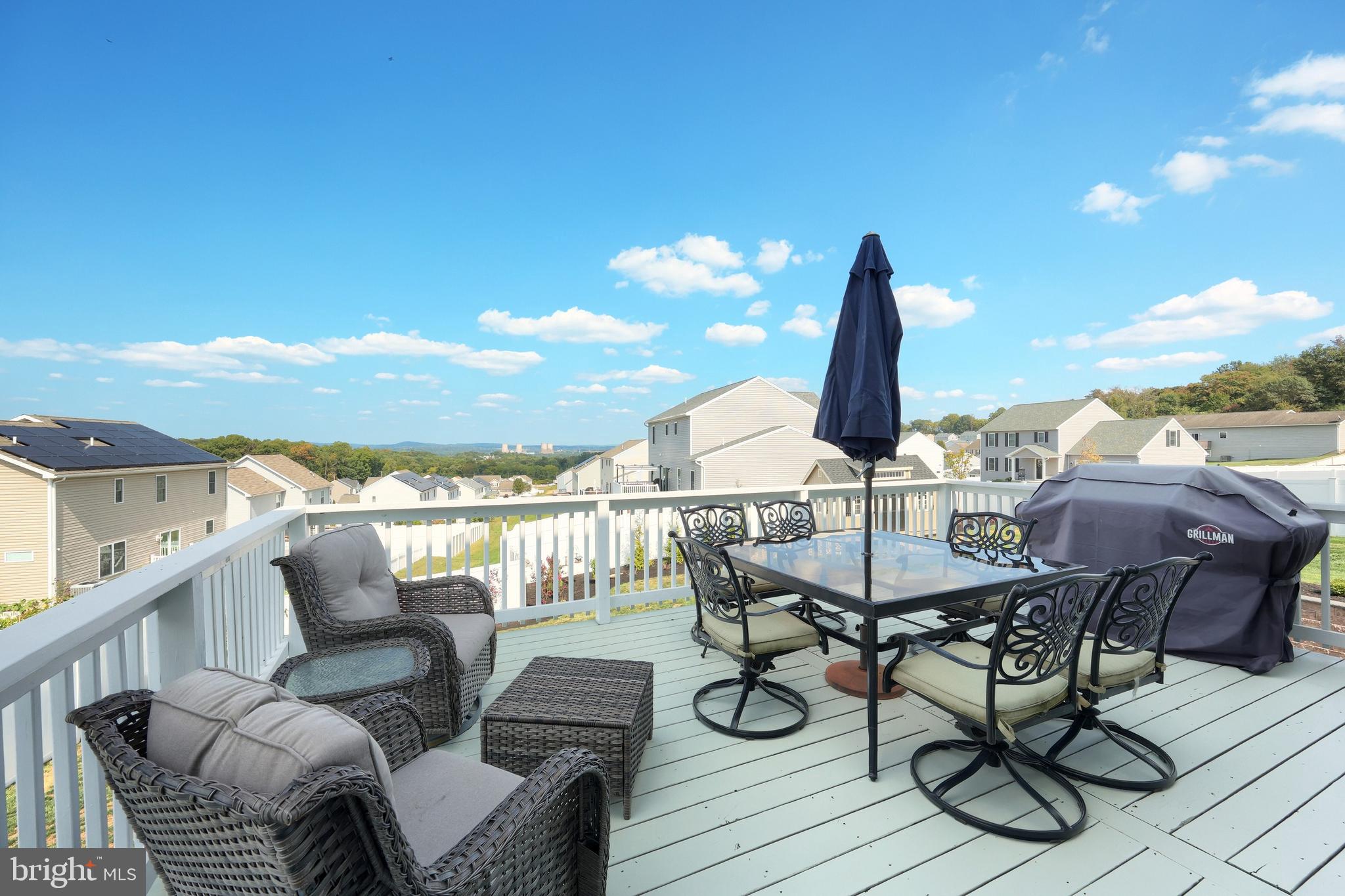 LEXINGTON ESTATES - Residential