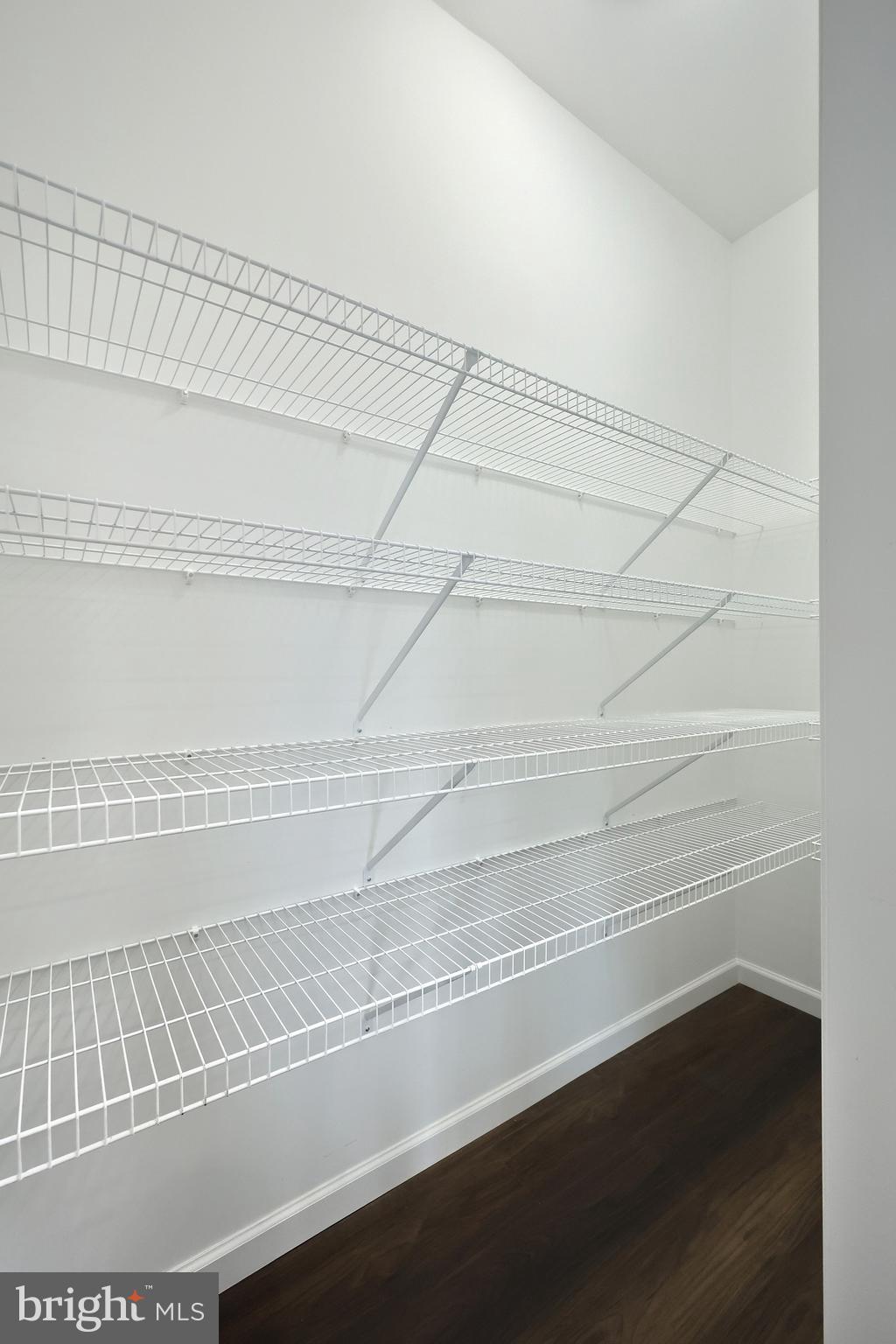 LEXINGTON ESTATES - Residential