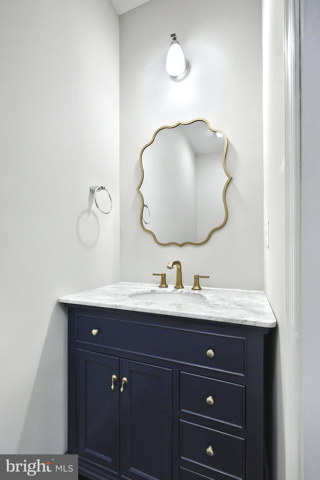 LEXINGTON ESTATES - Residential