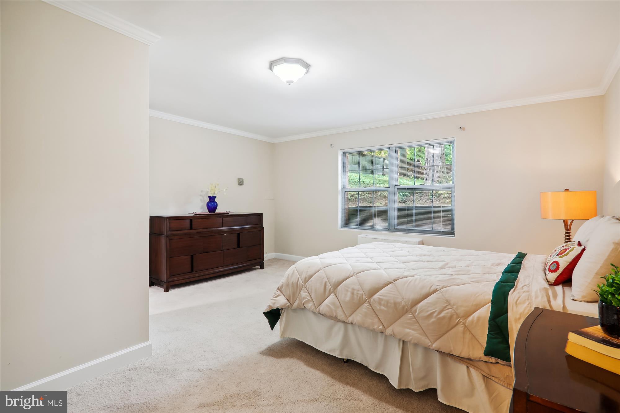 KENWOOD PLACE - Residential