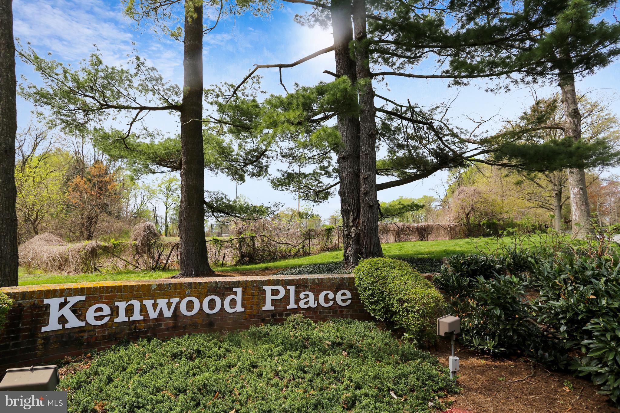 KENWOOD PLACE - Residential