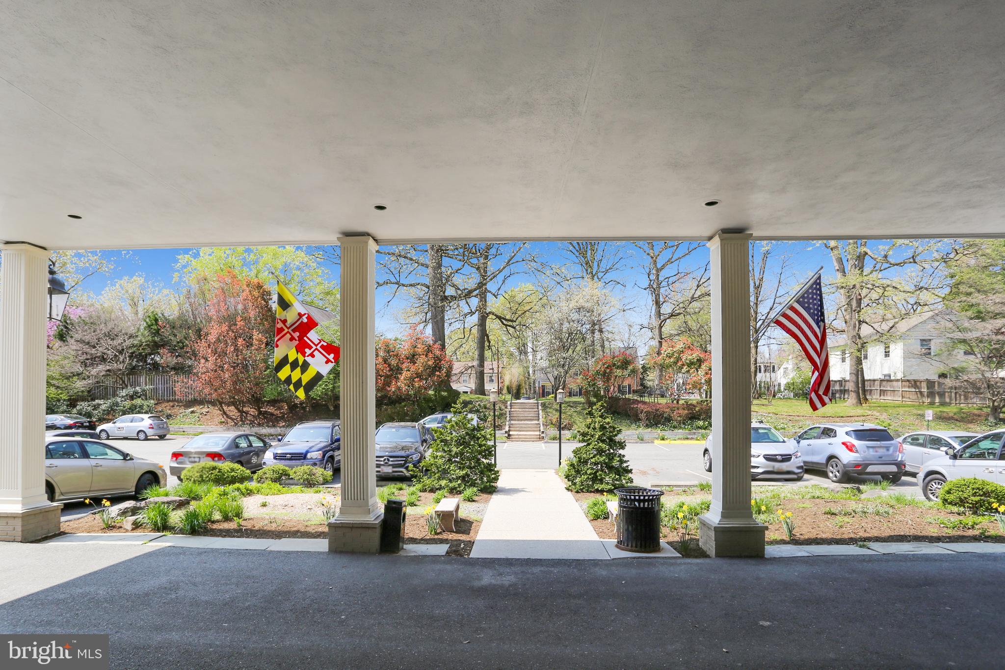 KENWOOD PLACE - Residential