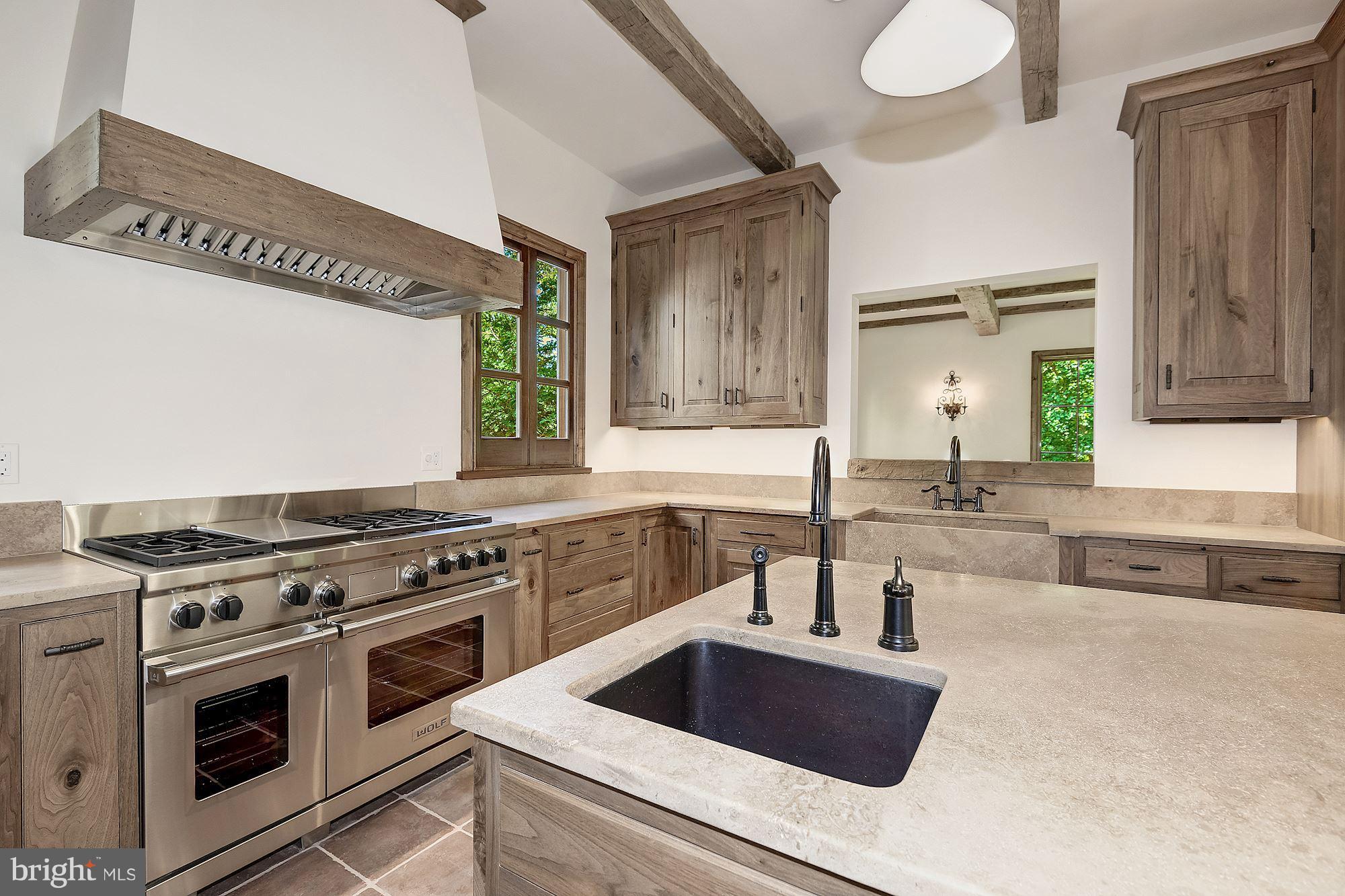 FOXHALL - Residential