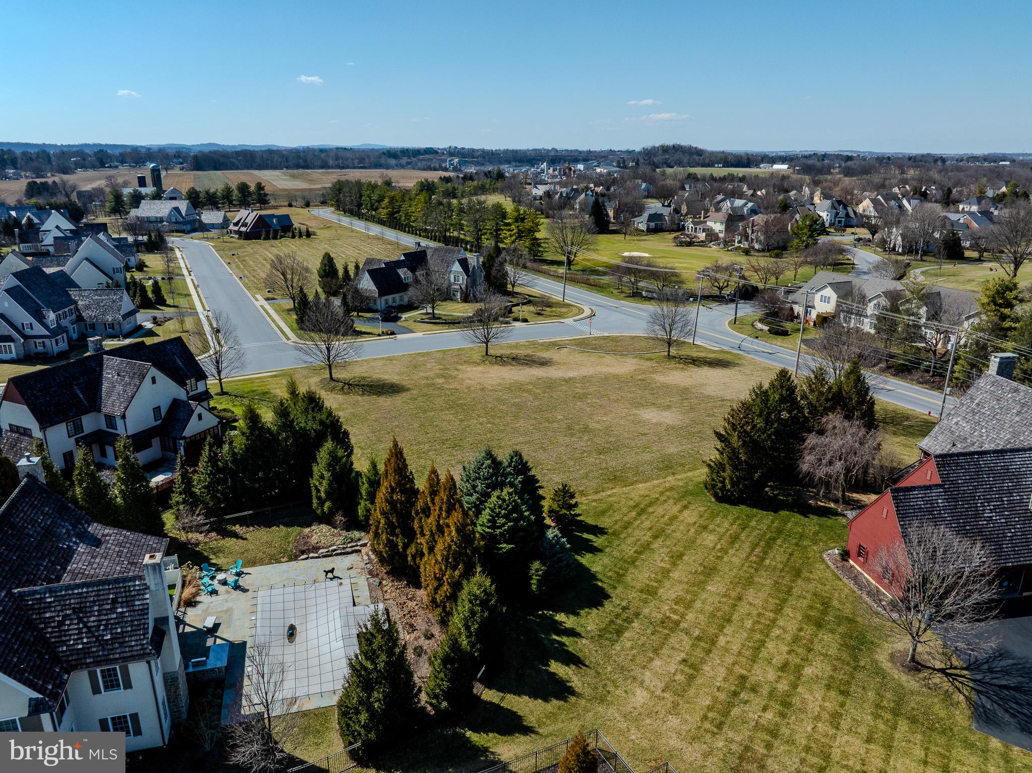 FARM ON QUARRY ROAD - Land