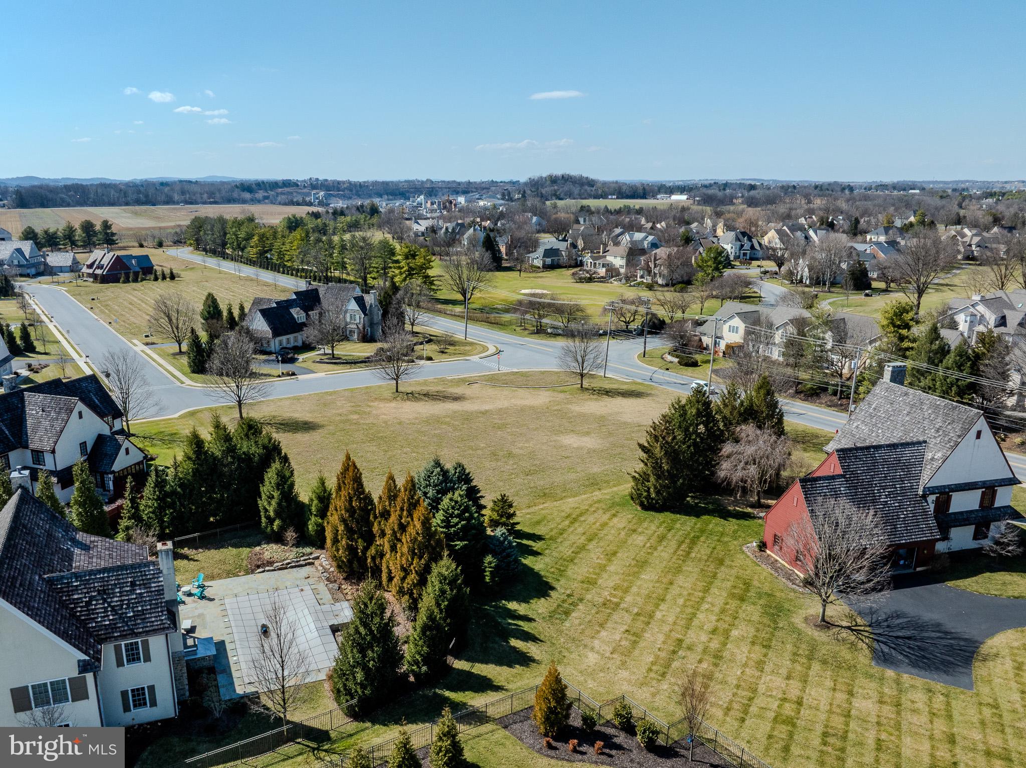 FARM ON QUARRY ROAD - Land