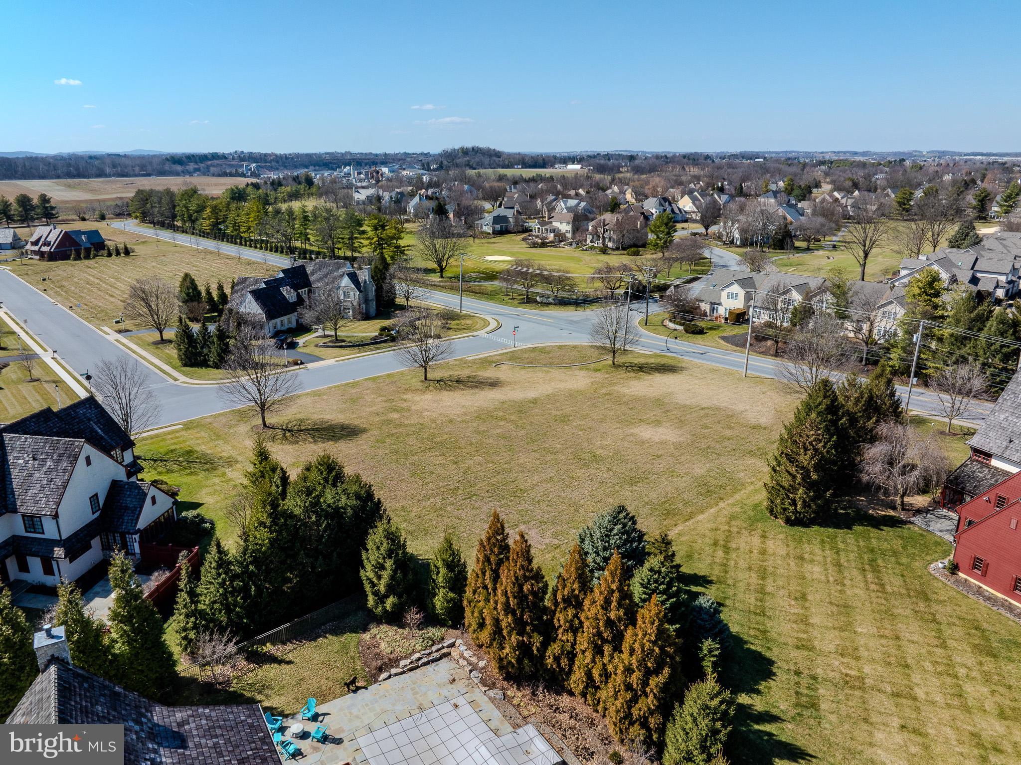 FARM ON QUARRY ROAD - Land
