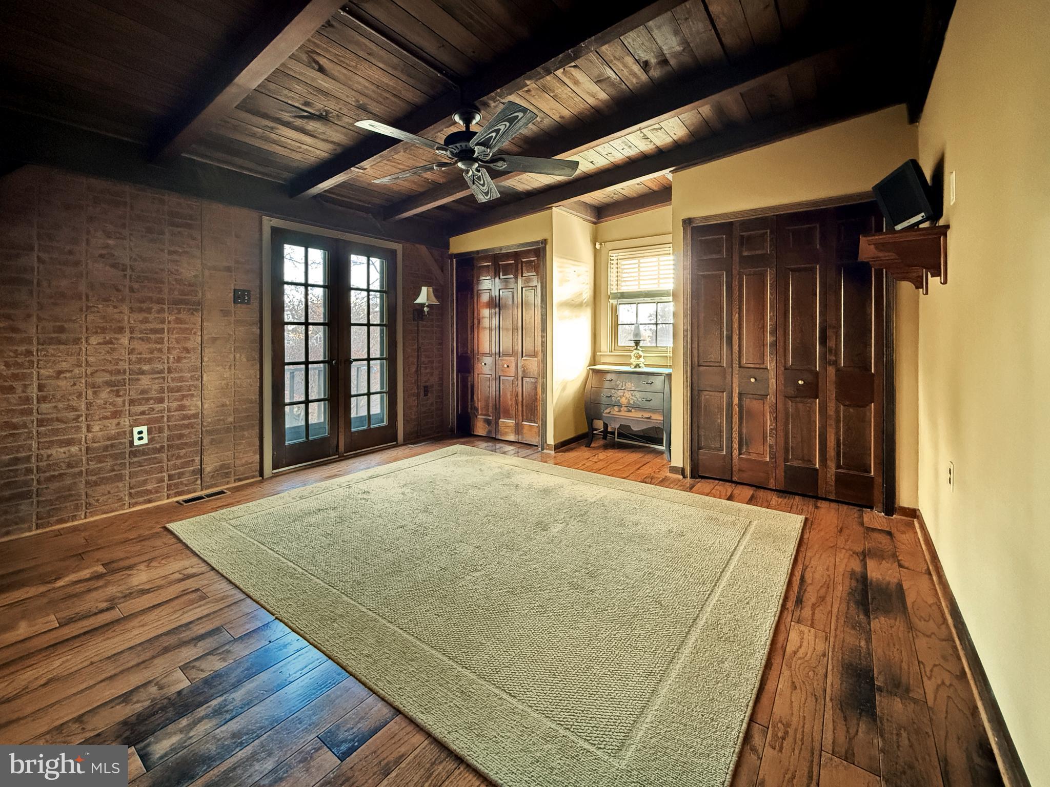 ABINGTON WOODS - Residential