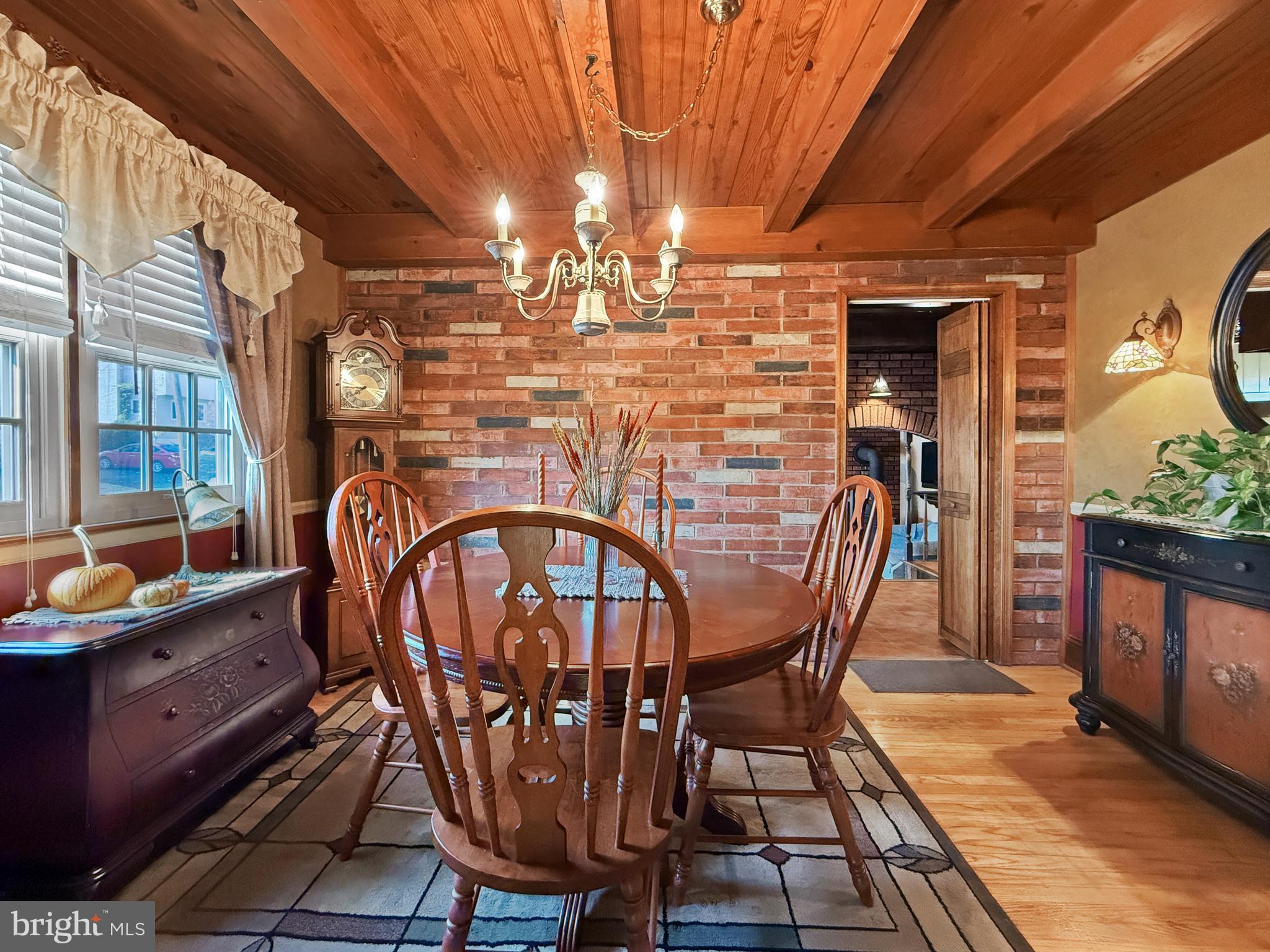 ABINGTON WOODS - Residential