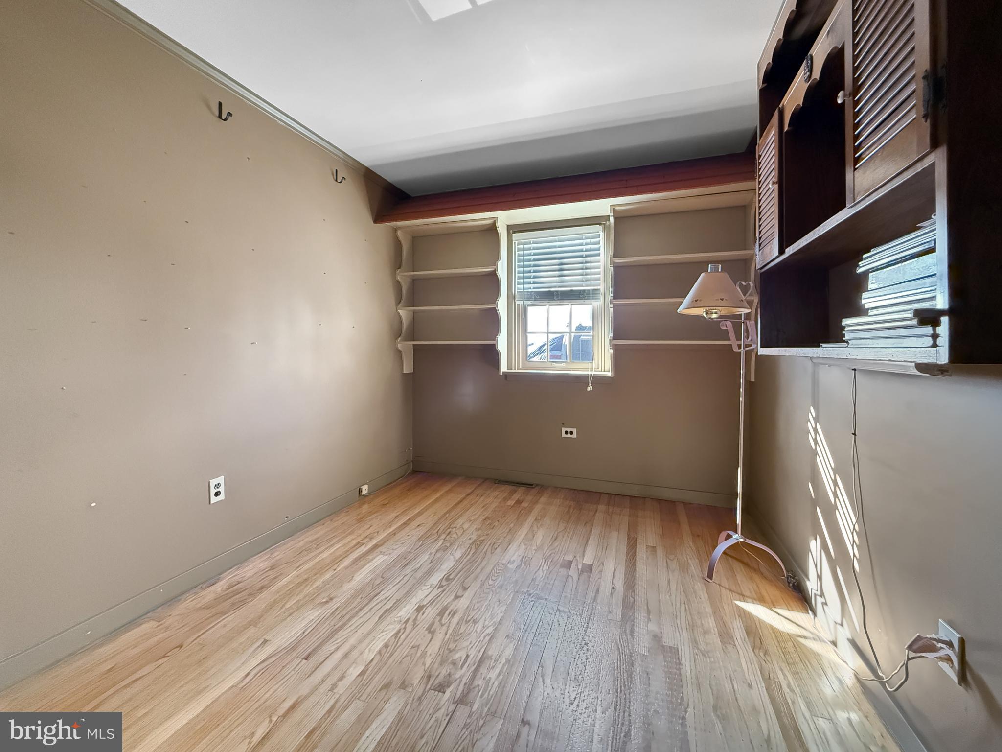 ABINGTON WOODS - Residential