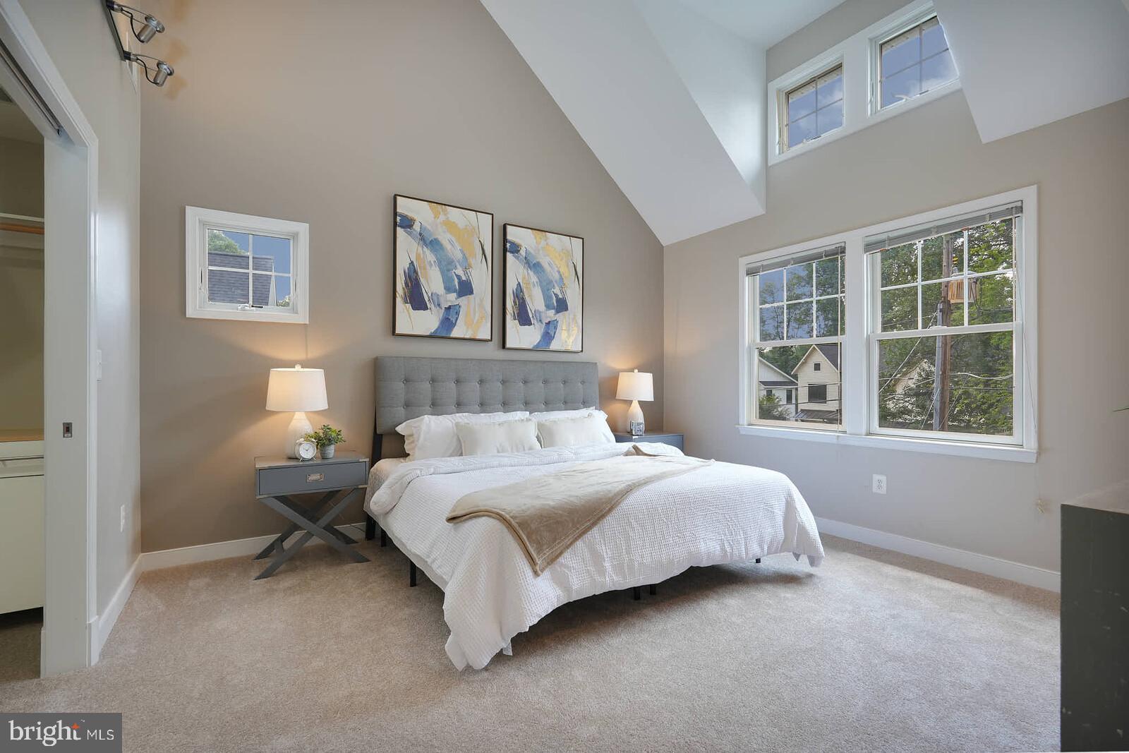 VIENNA WOODS - Residential