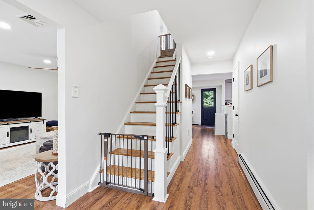 Photo of 980 Pebble Hill Road, DOYLESTOWN, PA 18901 (MLS # PABU2131920)