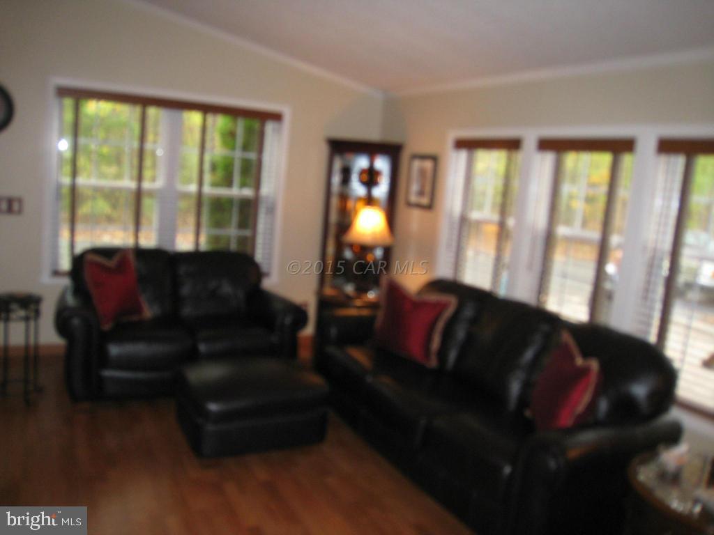 WHITE HORSE PARK II - Residential