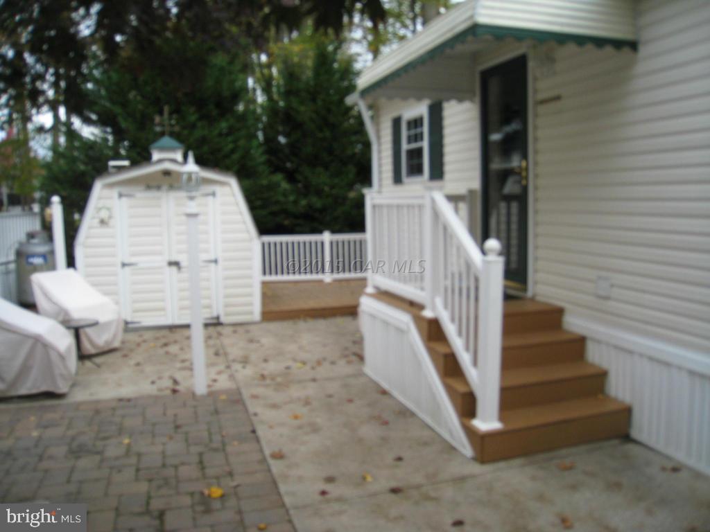 WHITE HORSE PARK II - Residential