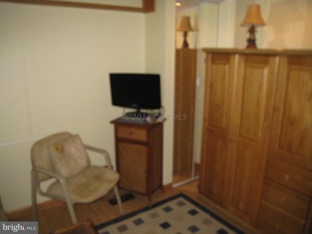 WHITE HORSE PARK II - Residential