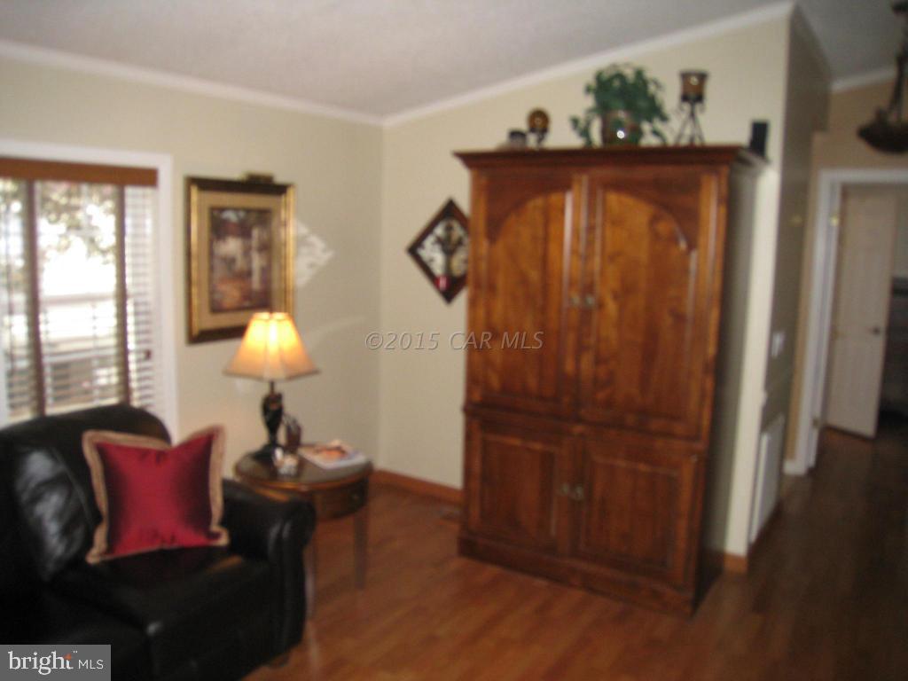 WHITE HORSE PARK II - Residential