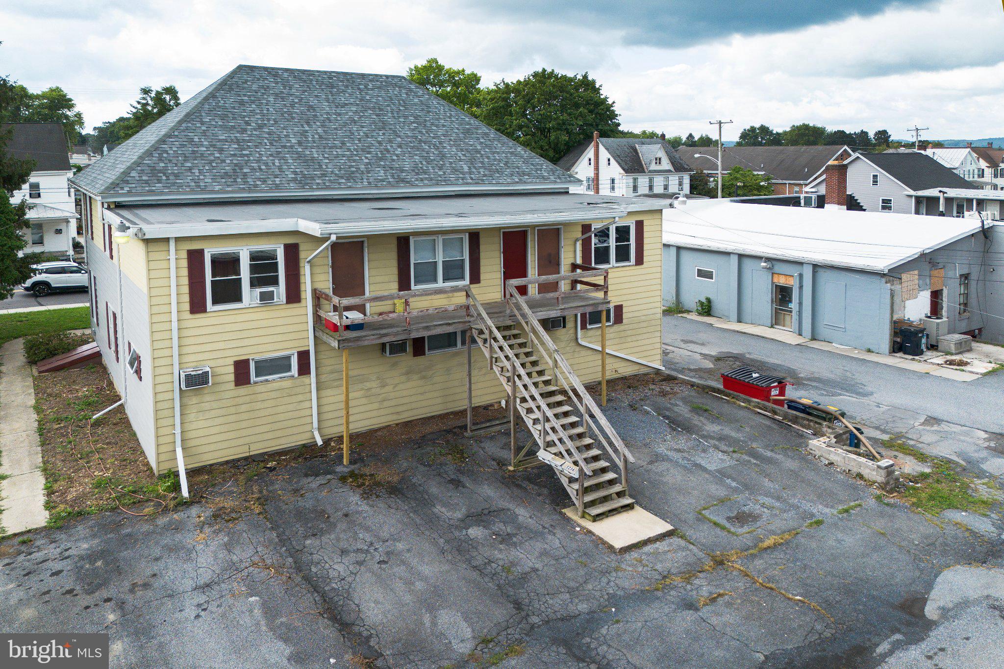 519 A W MAIN ST