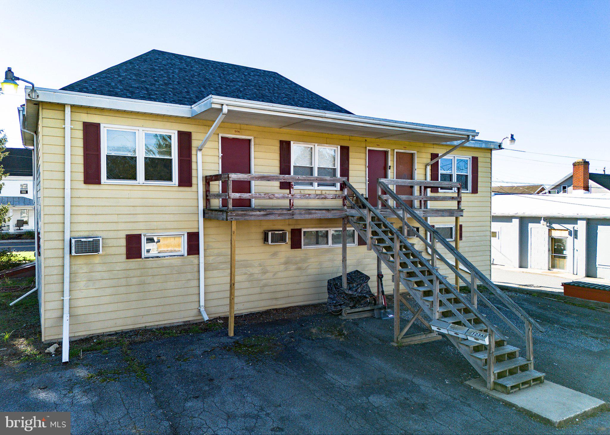 519 A W MAIN ST