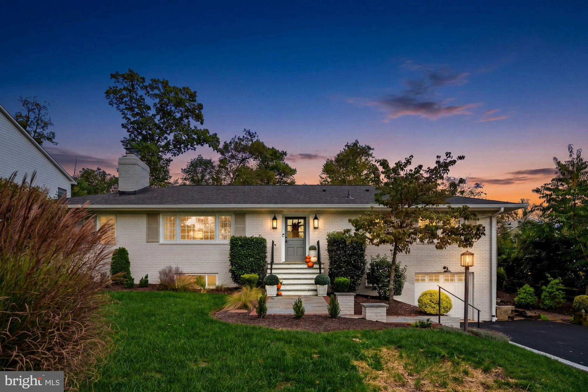 403 John Marshall Drive NE