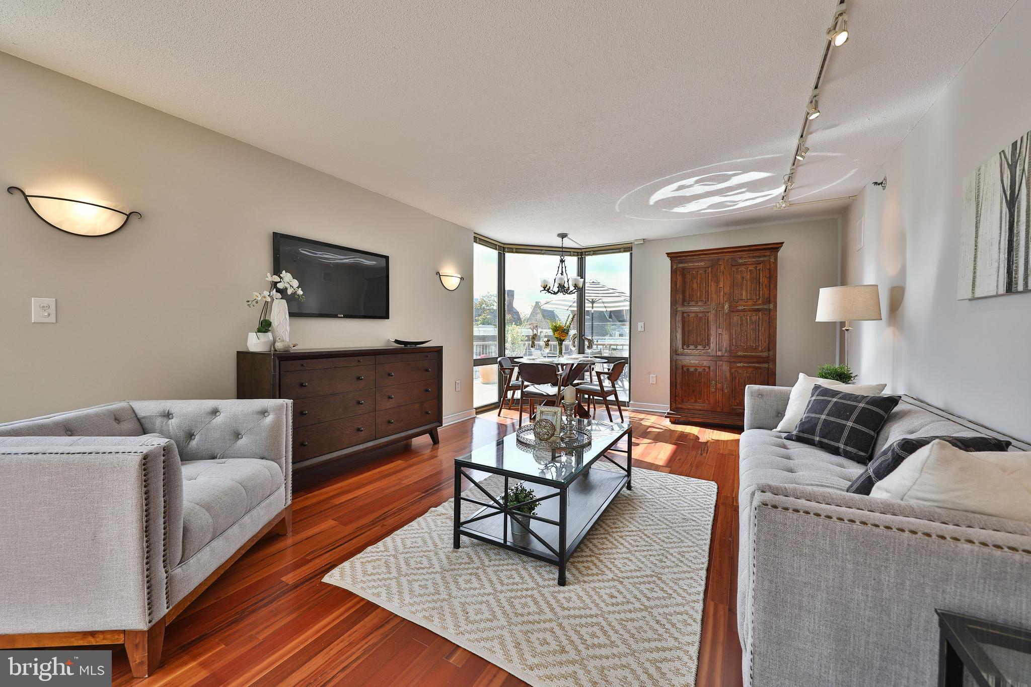 RITTENHOUSE SQUARE - Residential