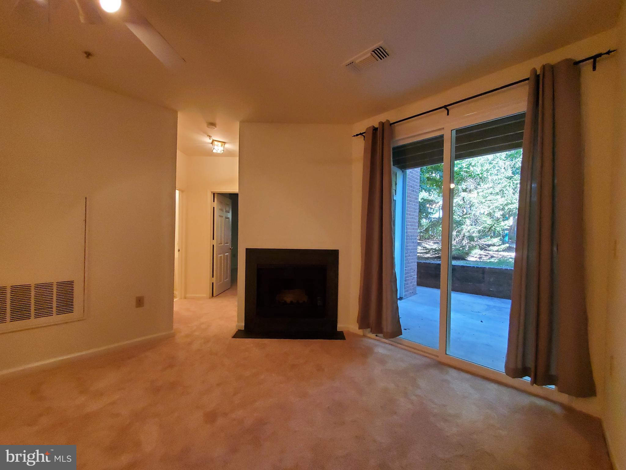 WORLDGATE CONDO - Residential Lease