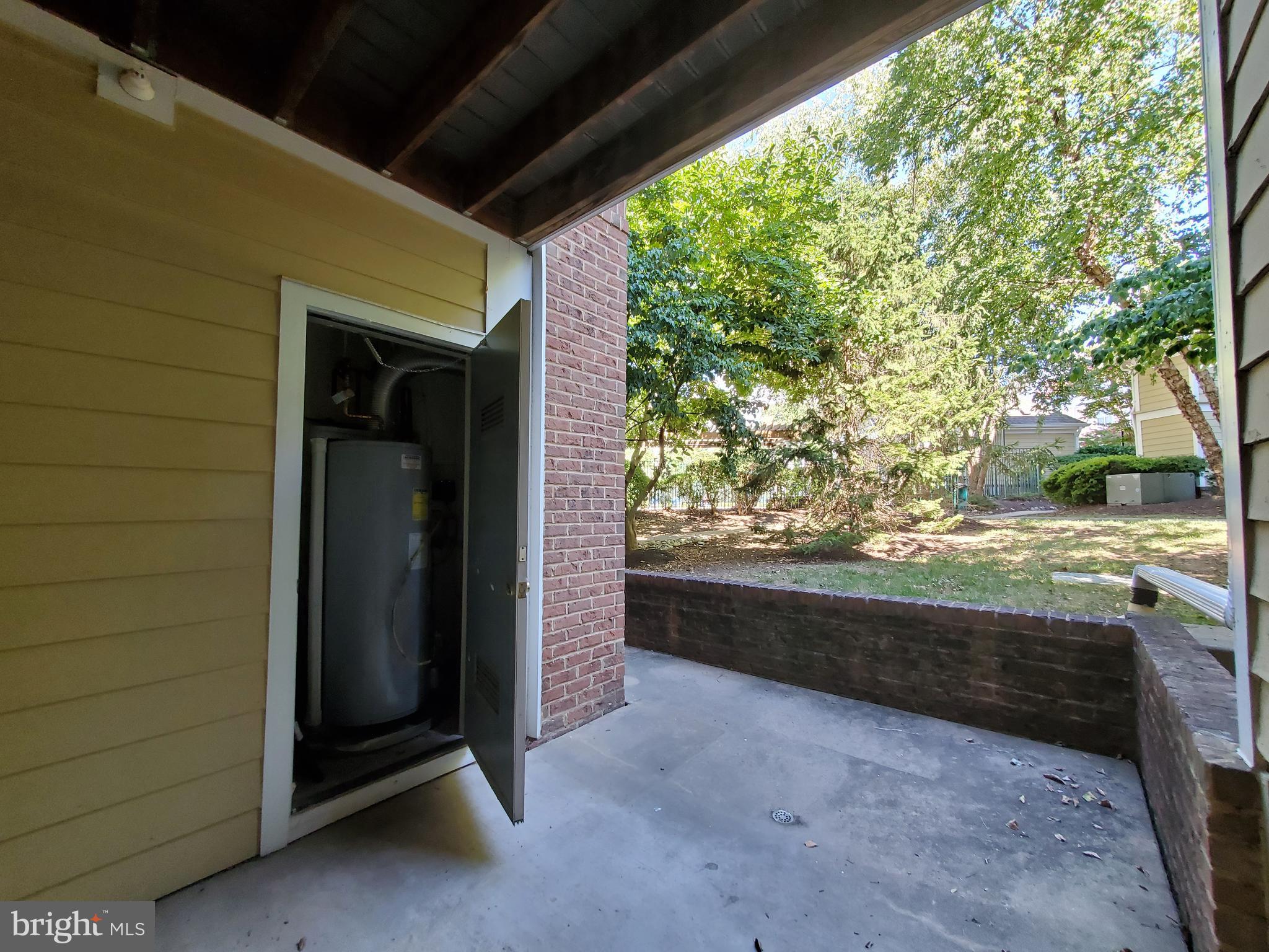 WORLDGATE CONDO - Residential Lease