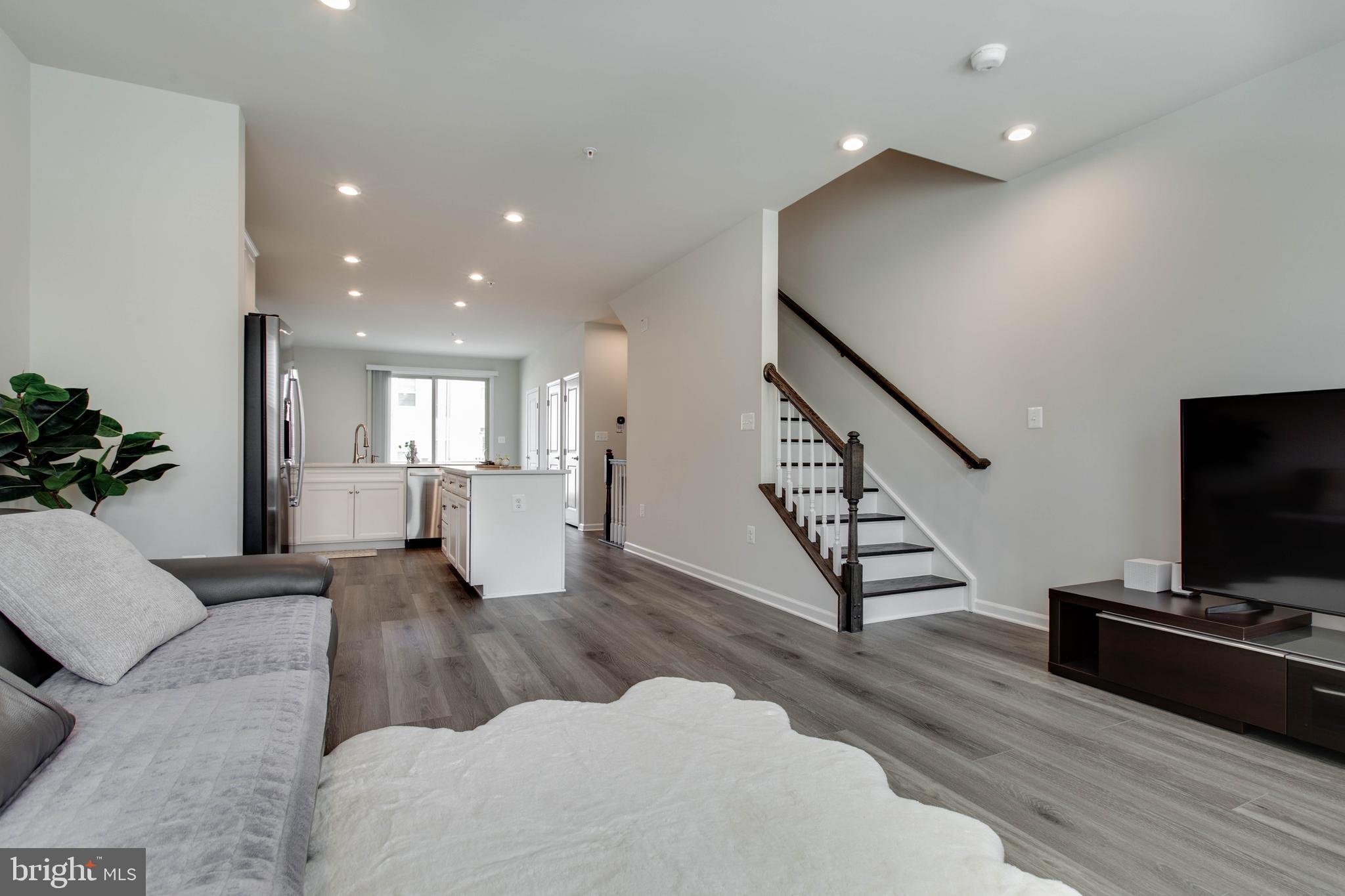 PARKSIDE - Residential