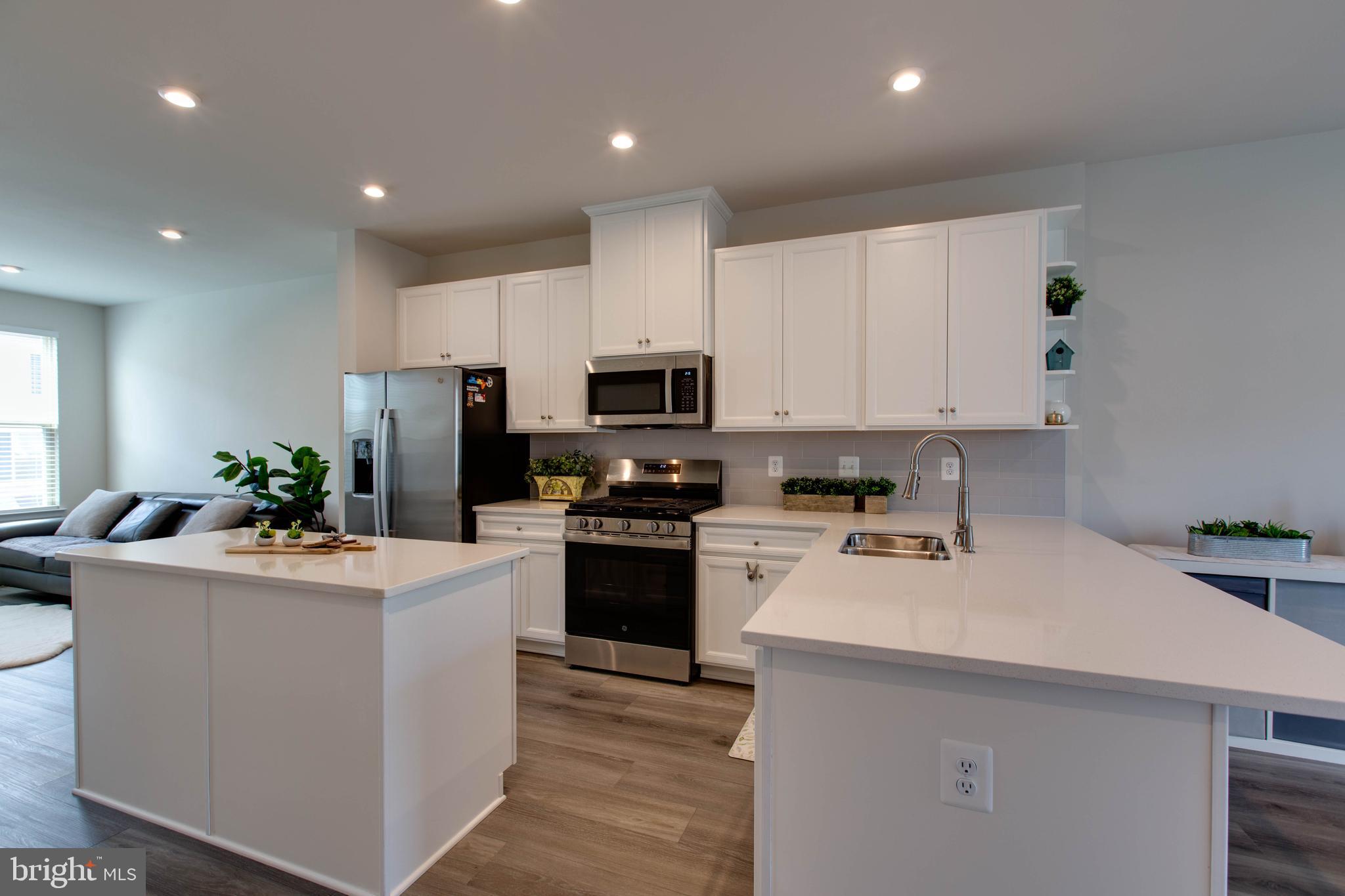 PARKSIDE - Residential