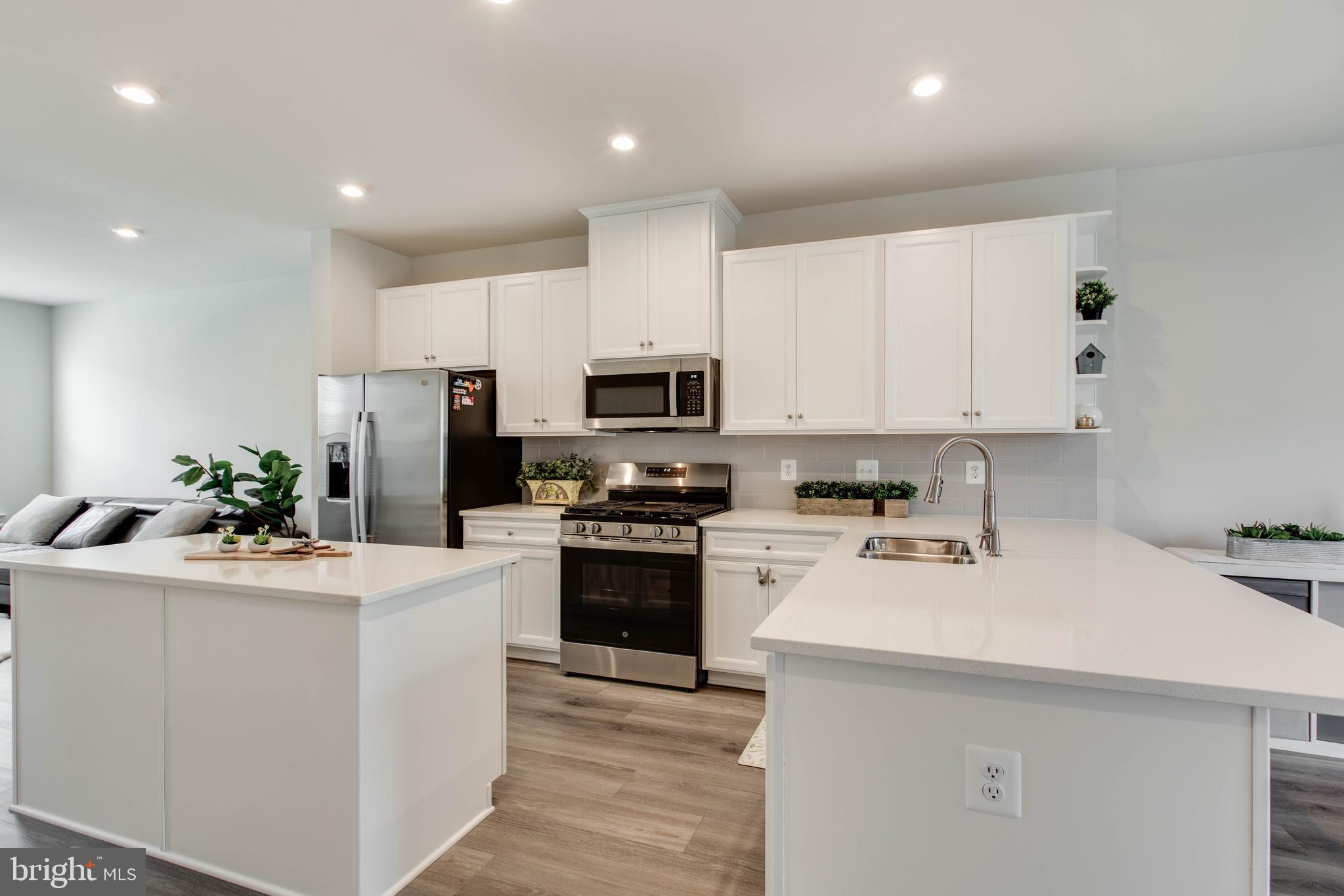 PARKSIDE - Residential