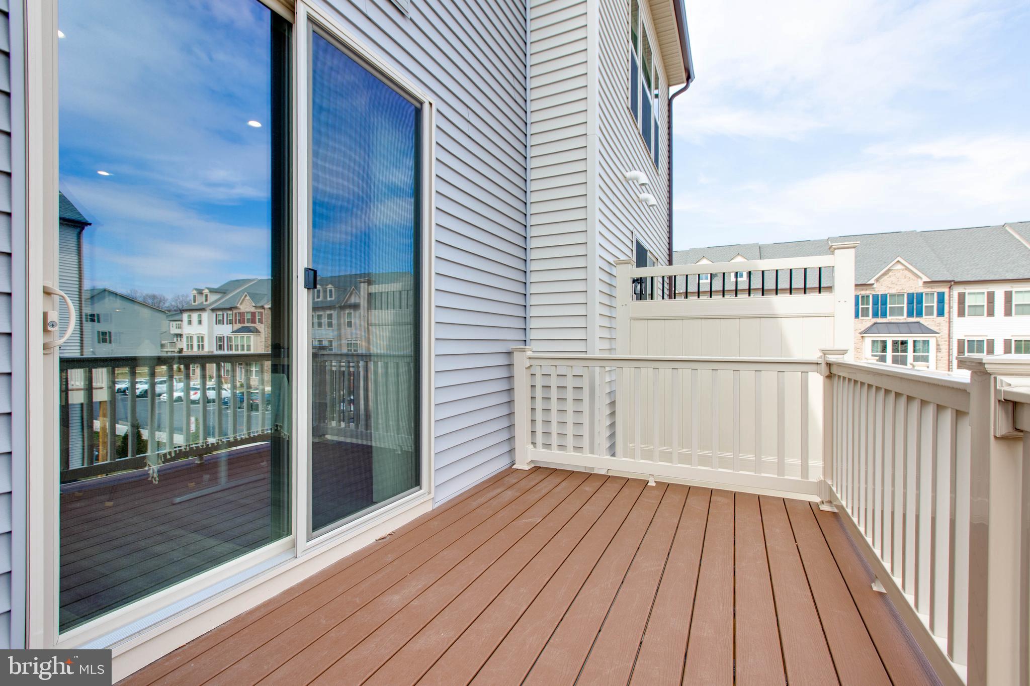 PARKSIDE - Residential