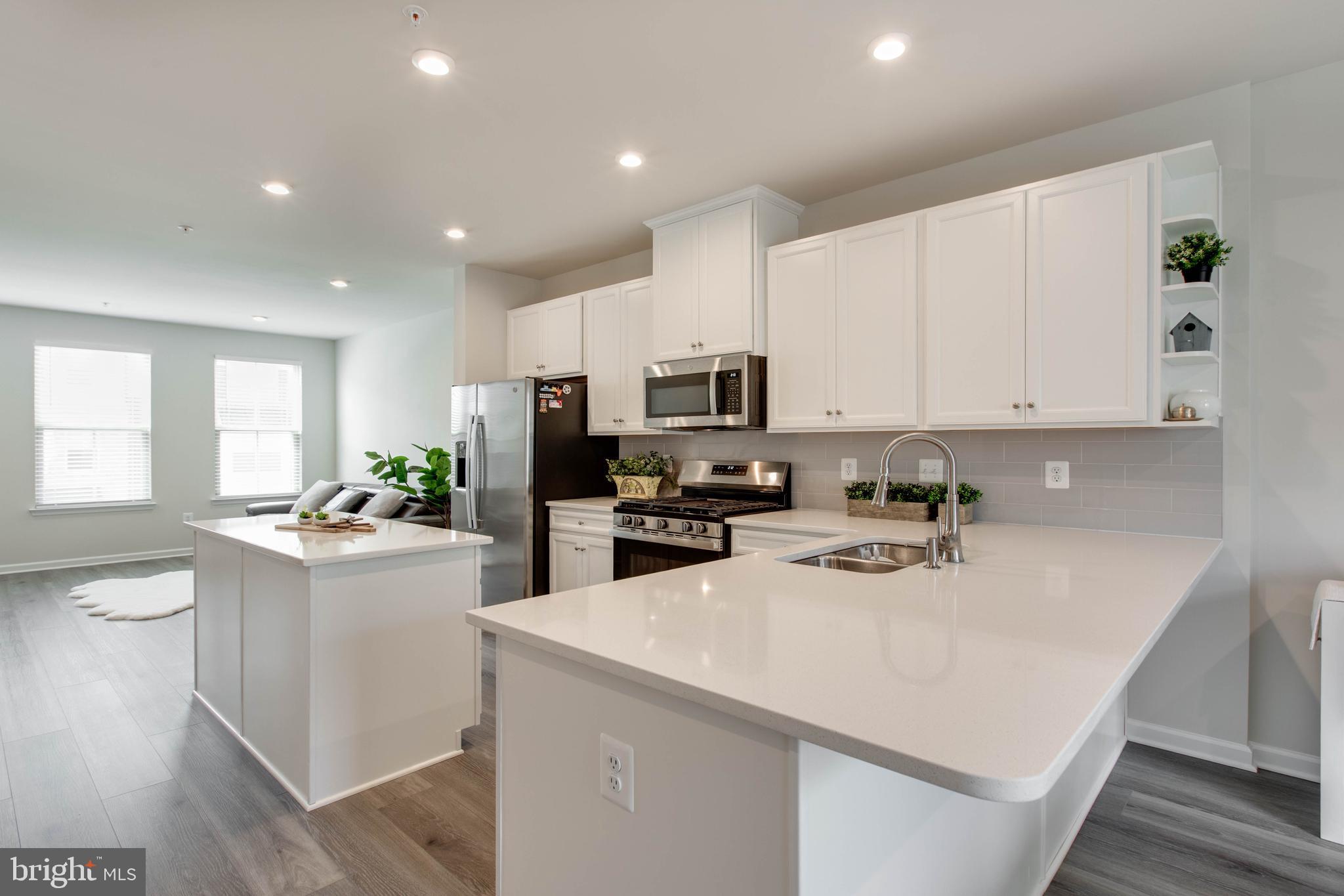 PARKSIDE - Residential