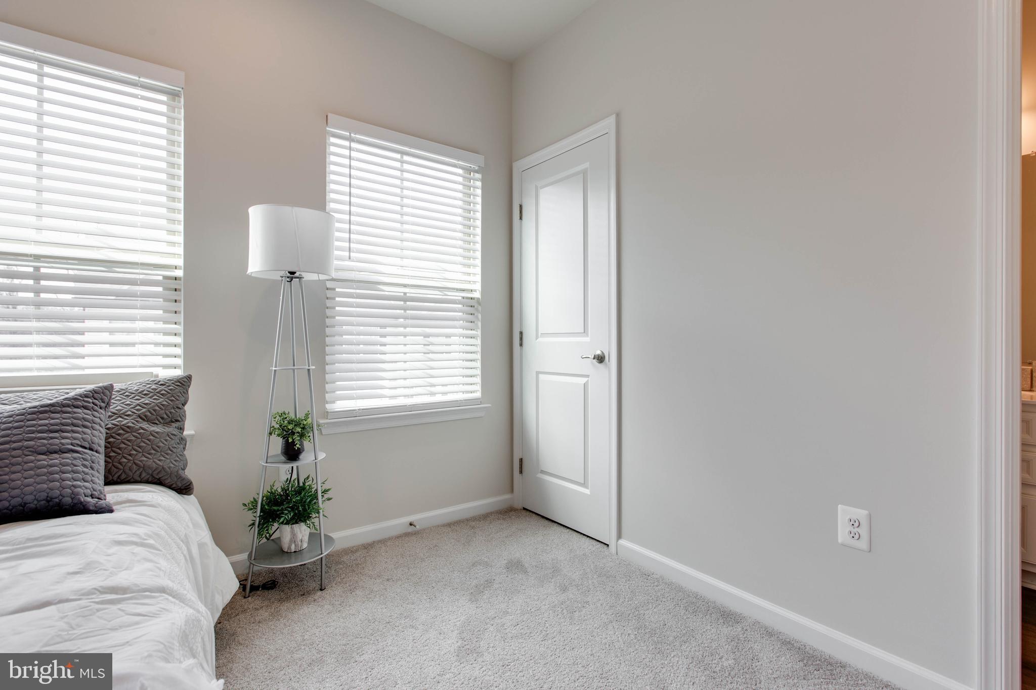 PARKSIDE - Residential