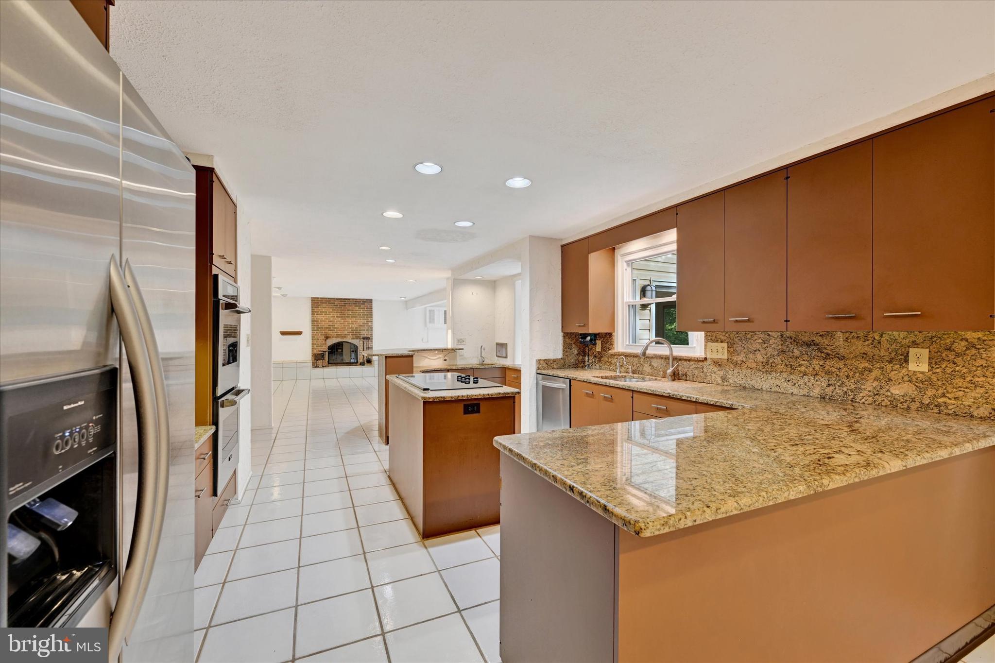 WOODHOLME VILLAGE - Residential