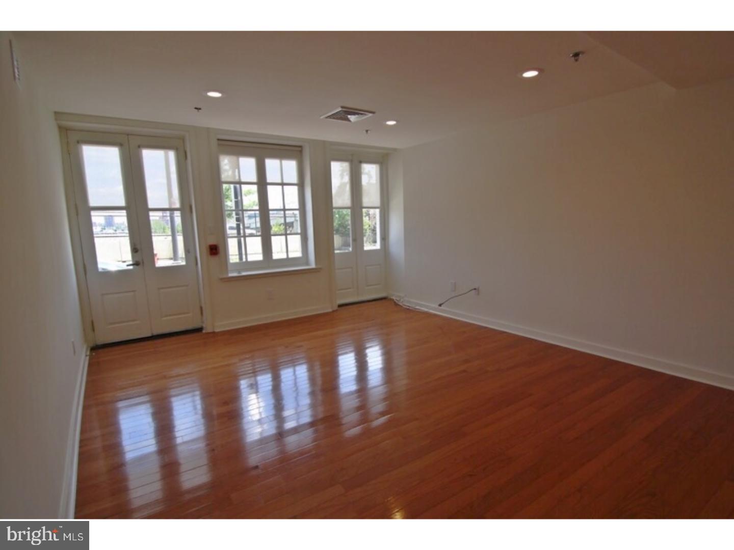 OLD CITY - Residential Lease