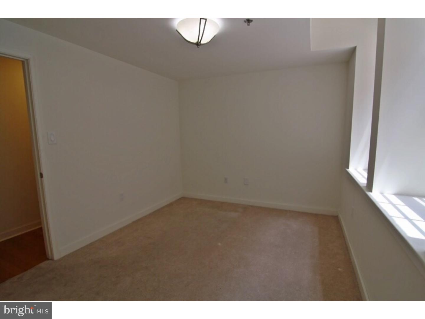 OLD CITY - Residential Lease