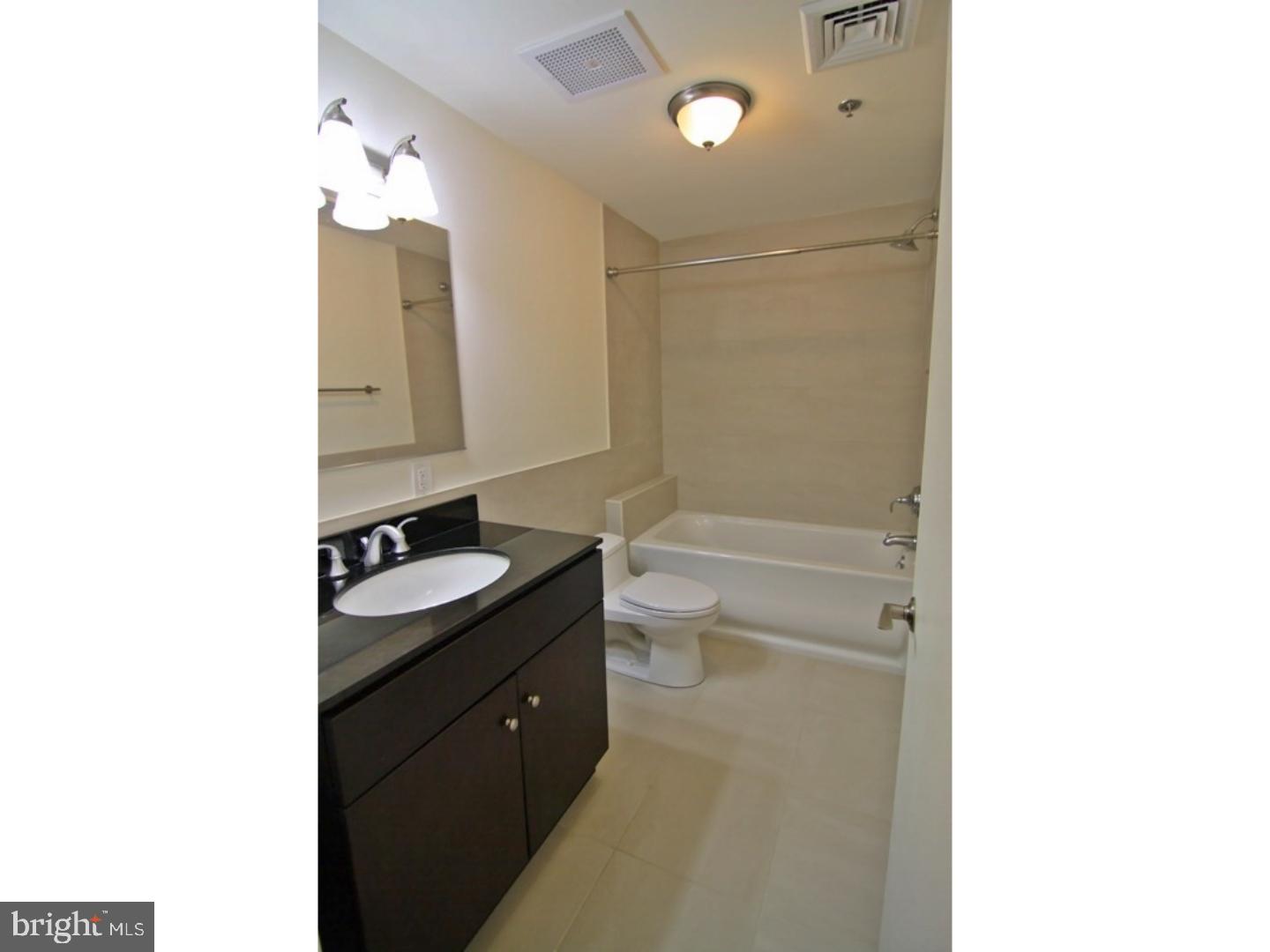 OLD CITY - Residential Lease